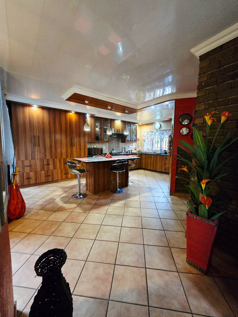 3 Bedroom Property for Sale in Flimieda North West